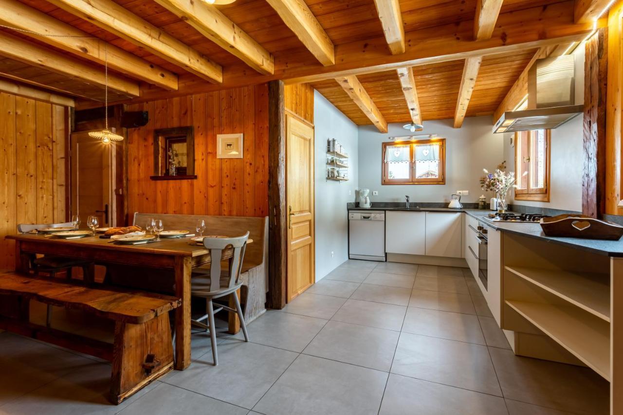 Апартаменты La Ferme Des Cousines Saint-Sigismond  Экстерьер фото